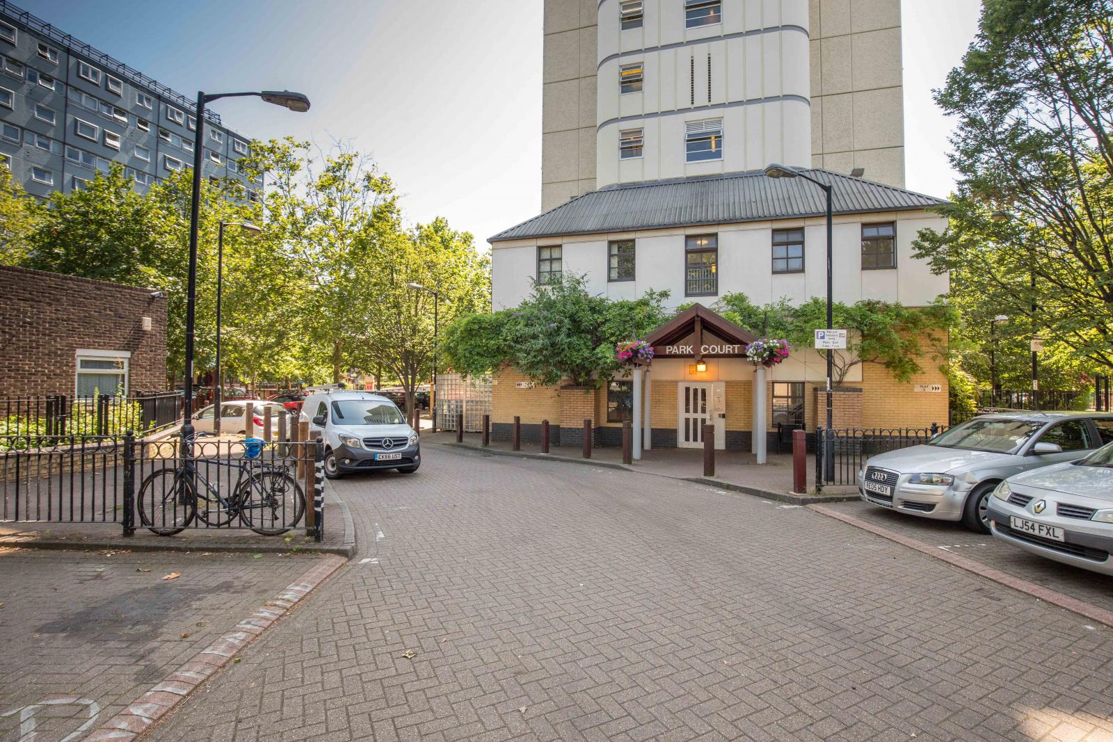 Battersea SW11 (Flat)
