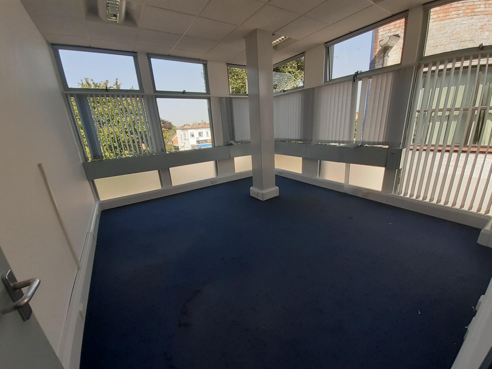 Hershem, KT12 (Office)