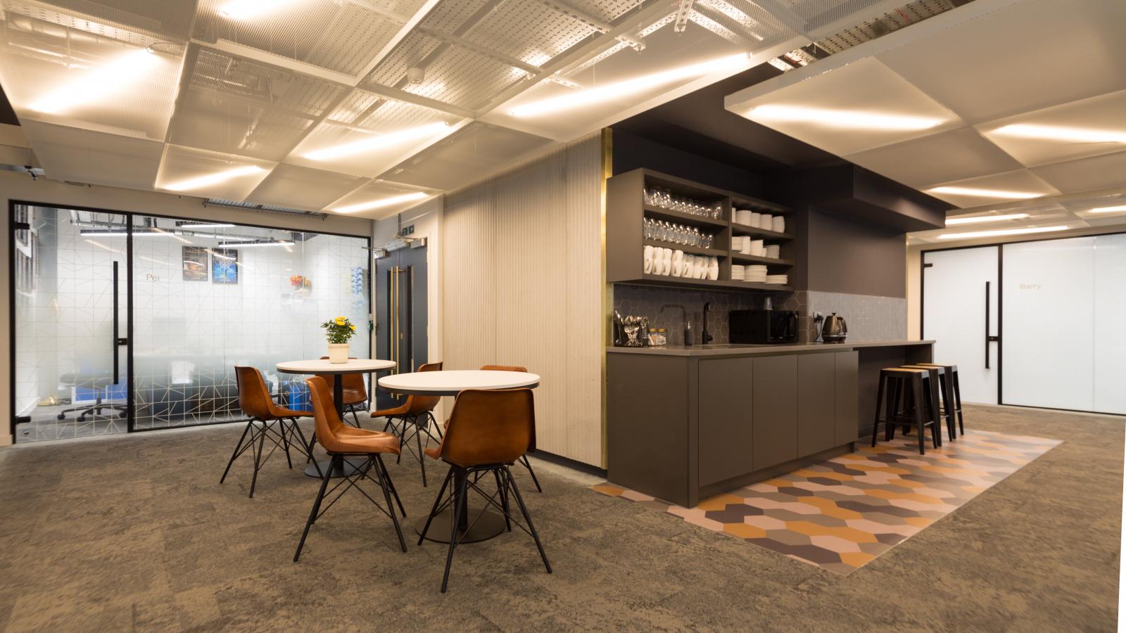 LONDON, EC4V (Commercial Property)