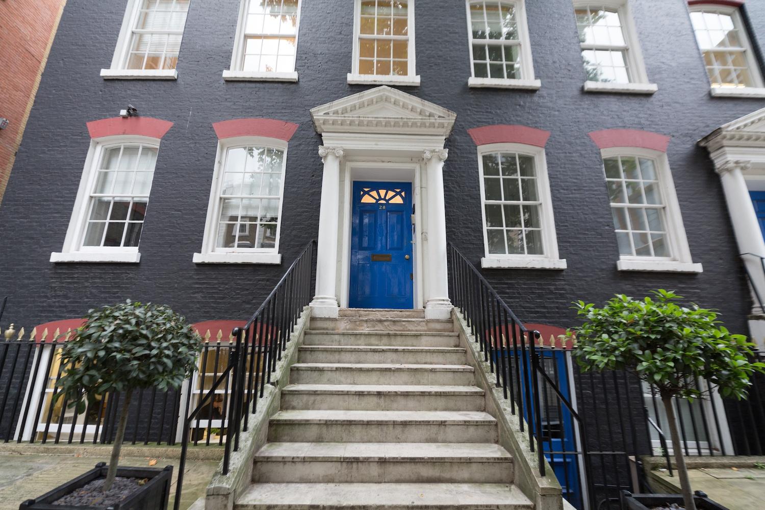 BANK, EC4R (Commercial Property)