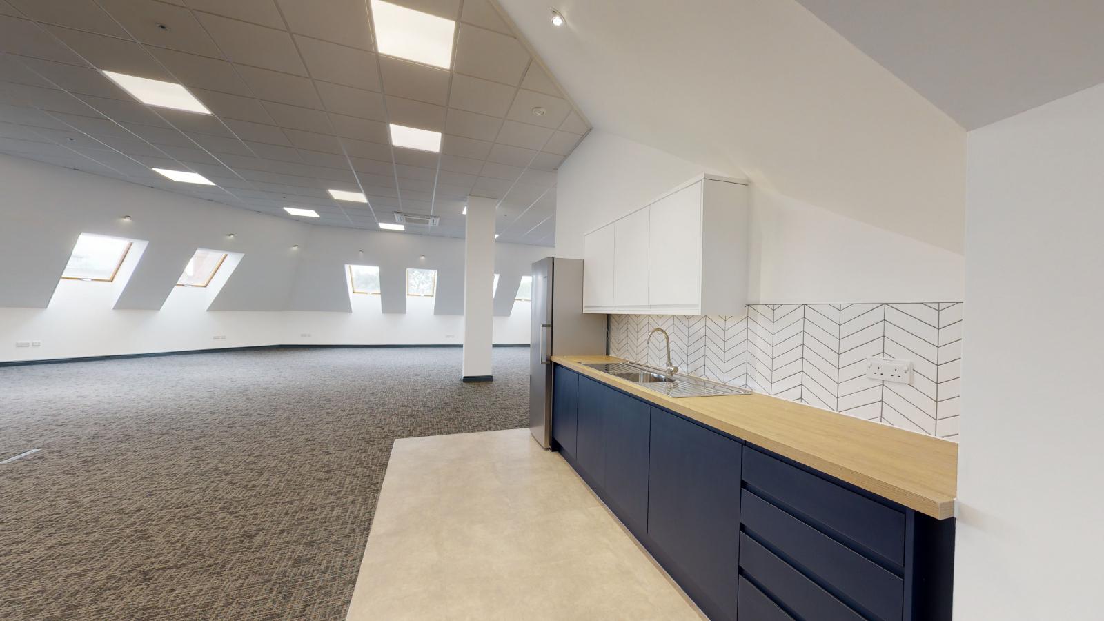 Nottingham, NG1 (Office)