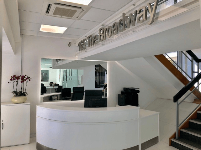 SOUTH WEST LONDON, SW19 (Office)