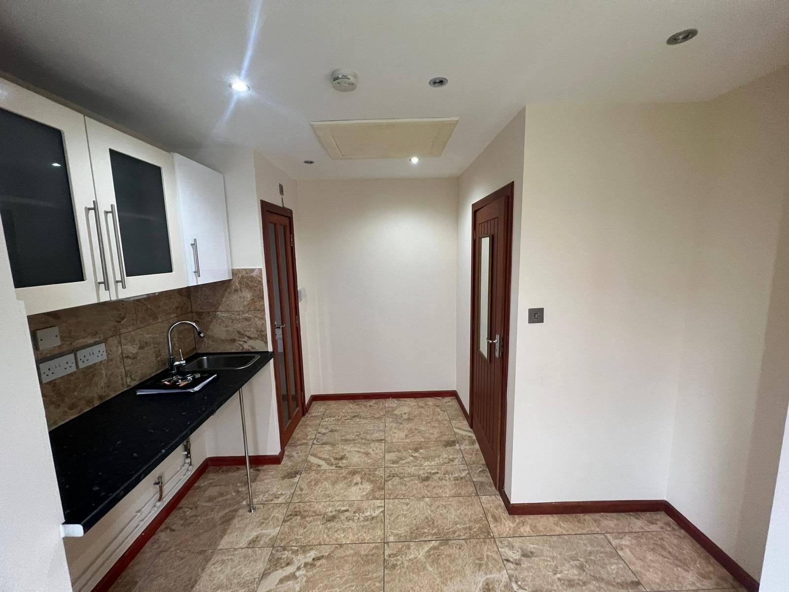 Carshalton, SM5 (Studio)