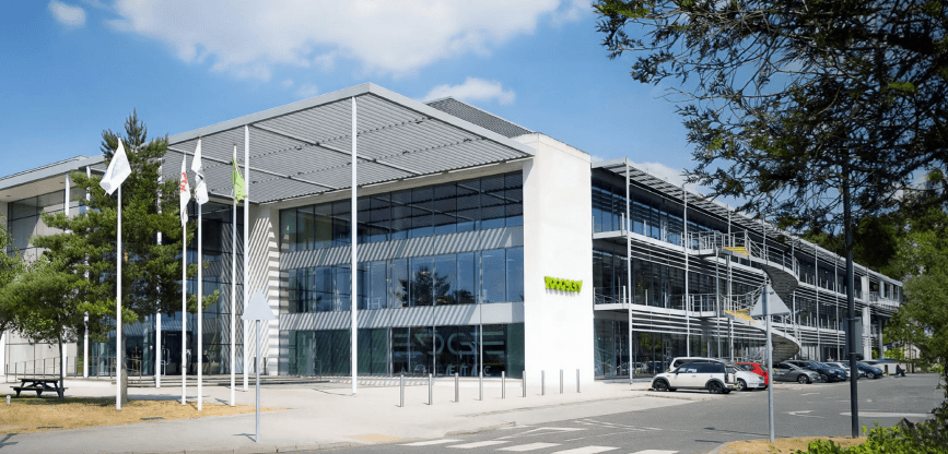 Weybridge, KT13 (Office)
