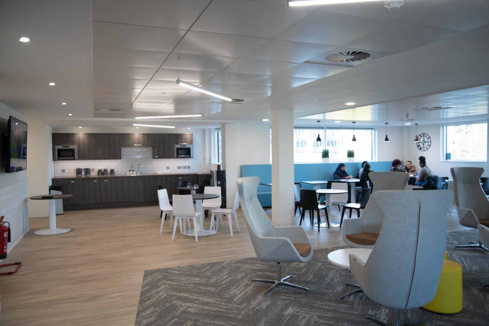 Tower Bridge , E1W (Office)